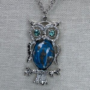Charming Silver and Blue Owl Pendant Necklace